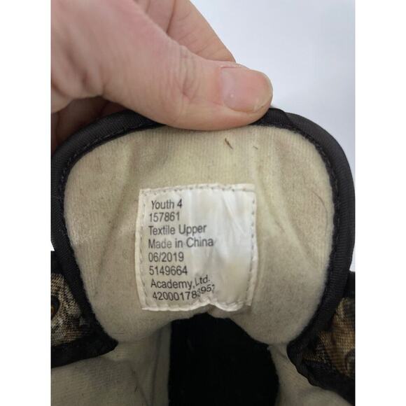 Magellan Camo Hunting Duck Boots Youth Size 4 Realtree Fishing Rain Mud Rubber - Picture 9 of 12